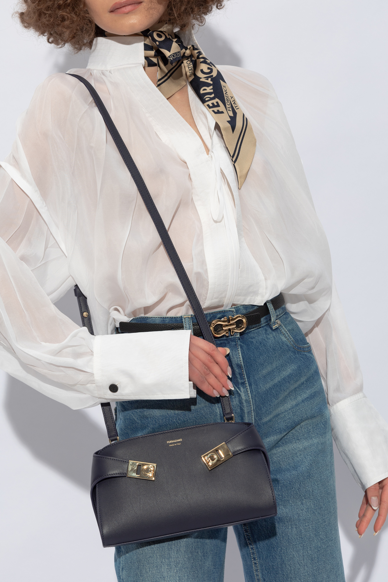 FERRAGAMO 'Hug' Shoulder Bag | Women's Bags | Vitkac